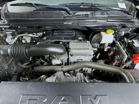 Certified 2021 RAM 1500 Laramie image 39