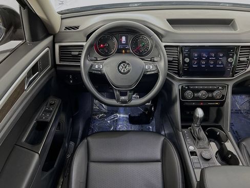 Used 2018 Volkswagen Atlas SEL w/ R-Line Package AWD/4WD image 22