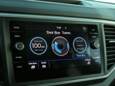 Used 2019 Volkswagen Atlas SE image 19