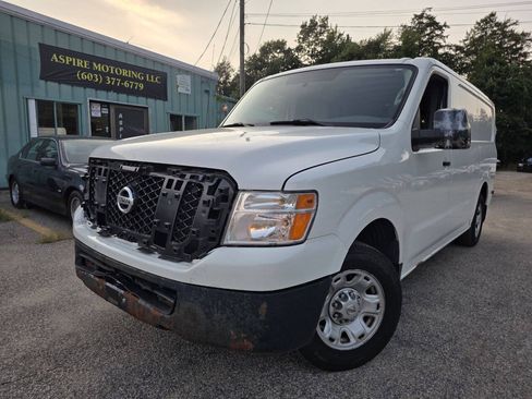 Used 2017 Nissan NV 2500 SV w/ Technology Package RWD image 2