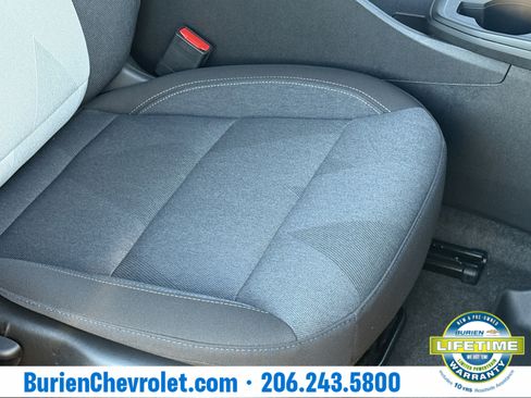 Used 2025 Chevrolet Trax LS w/ LS Convenience Package image 23