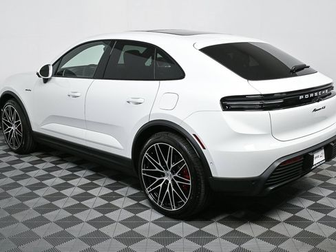 New 2025 Porsche Macan 4S Electric image 3
