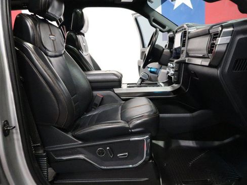 Used 2022 Ford F150 Platinum AWD/4WD image 8