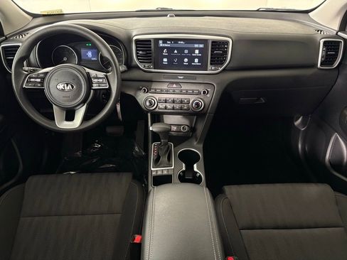 Used 2022 Kia Sportage LX image 32