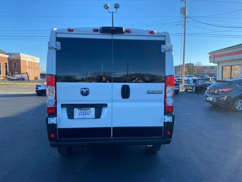 Used 2023 RAM ProMaster 2500 image 6