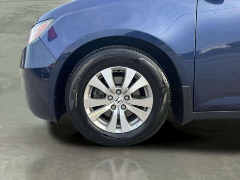 Used 2015 Honda Odyssey EX-L image 41