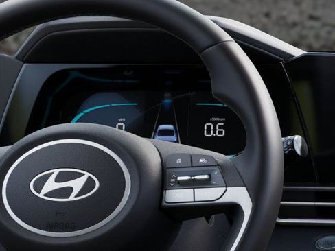 New 2026 Hyundai Elantra Sport FWD image 14
