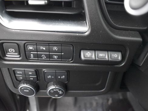 Used 2023 Chevrolet Tahoe High Country w/ Premium Package 2 image 23