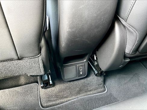 Used 2022 Buick Encore GX Preferred w/ Sport Touring Package FWD image 10
