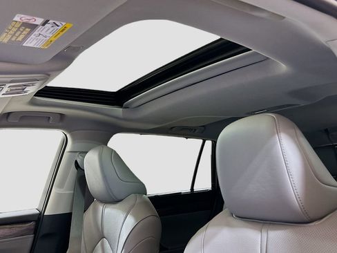 New 2026 Toyota Highlander Limited AWD/4WD image 21