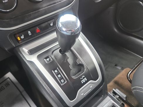 Used 2014 Jeep Compass Latitude w/ Sun/Sound Group image 32