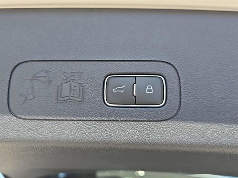 Used 2025 Lincoln Aviator Black Label image 28