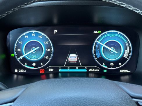 Used 2022 Hyundai Santa Fe SEL Premium w/ Cargo Package image 24