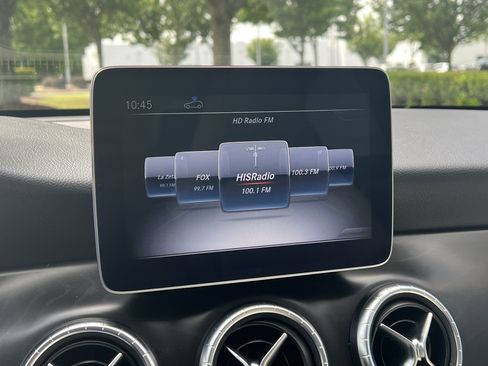 Used 2019 Mercedes-Benz CLA 250 image 24