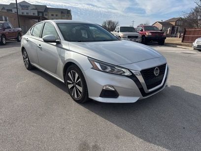 Used 2022 Nissan Altima 2.5 SV