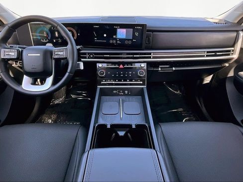 Used 2025 Hyundai Santa Fe XRT AWD/4WD image 16