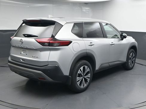 Certified 2023 Nissan Rogue SV AWD/4WD image 7