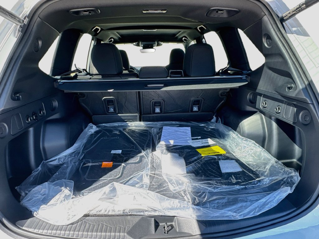 New 2026 Subaru Forester Premium AWD/4WD image 32