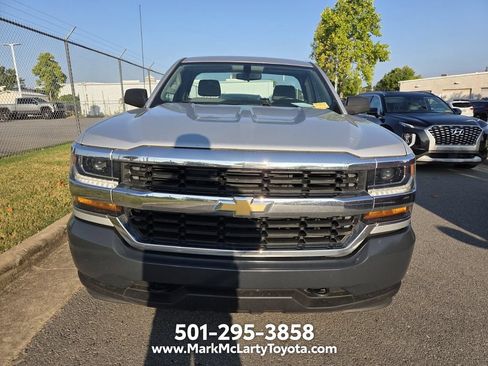 Used 2018 Chevrolet Silverado 1500 W/T AWD/4WD image 2