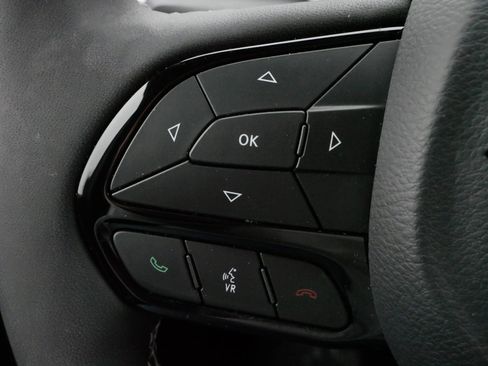 Used 2024 Chrysler Pacifica Limited w/ S Appearance Package image 26