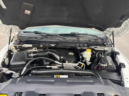 Used 2018 RAM 1500 Express w/ Express Value Package image 27