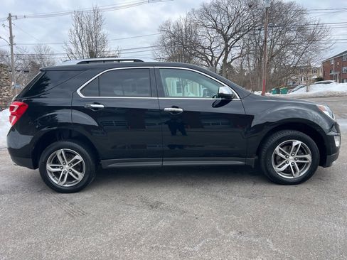 Used 2016 Chevrolet Equinox LTZ w/ Enhanced Convenience Package image 6