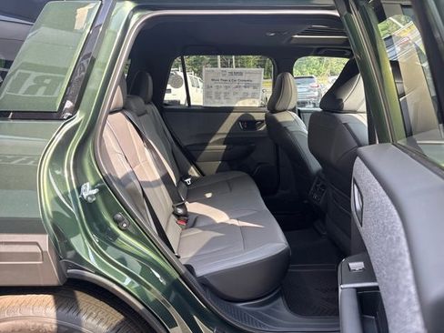 New 2026 Subaru Outback Limited AWD/4WD image 97