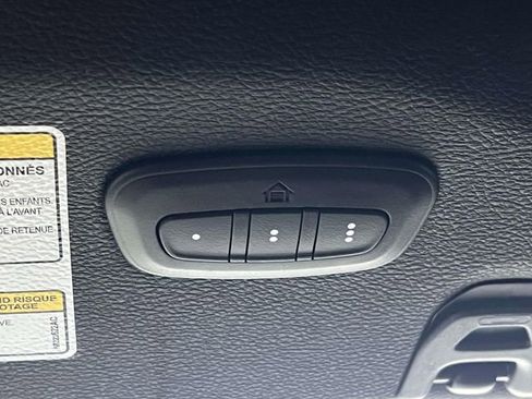 Used 2022 Jeep Wrangler Unlimited Sahara image 27