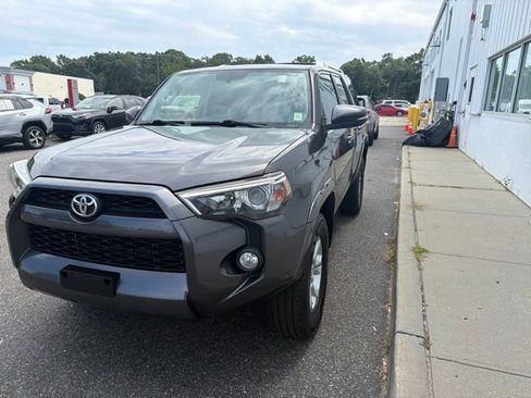 Used 2018 Toyota 4Runner SR5 Premium AWD/4WD image 1
