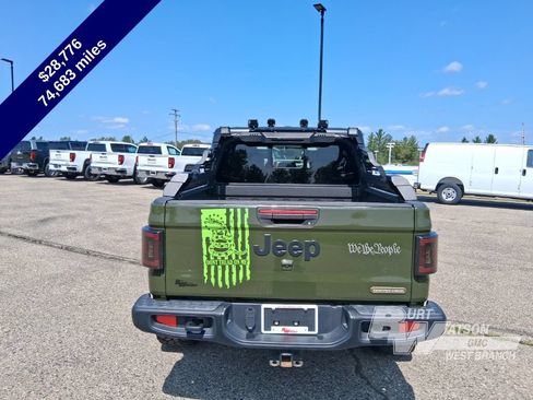 Used 2023 Jeep Gladiator Sport AWD/4WD image 5