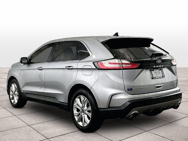 Used 2022 Ford Edge Titanium w/ Equipment Group 301A AWD/4WD image 10