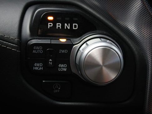 Used 2019 RAM 1500 Limited AWD/4WD image 17