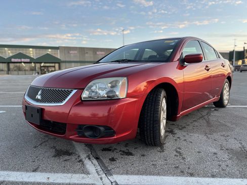 Used 2012 Mitsubishi Galant ES image 7