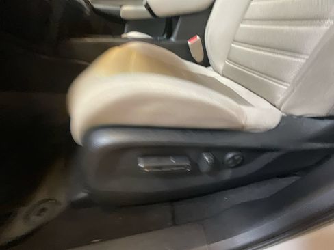 Used 2017 Honda CR-V EX image 13