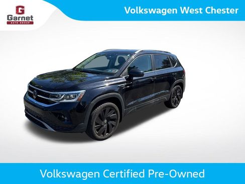 Used 2024 Volkswagen Taos SEL AWD/4WD image 1