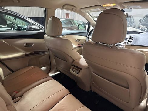 Used 2009 Toyota Venza image 56