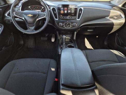 Used 2016 Chevrolet Malibu LT image 15