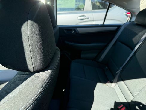 Used 2018 Subaru Legacy 2.5i Premium image 8