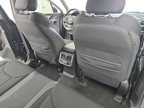 Used 2020 Subaru Forester Premium image 11