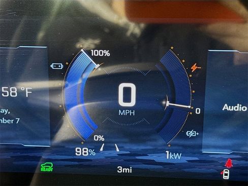 New 2026 Chevrolet Equinox EV LT image 7