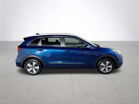 Used 2018 Kia Niro LX FWD image 5
