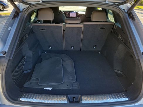 Used 2025 Audi Q5 Premium Plus w/ Premium Plus image 29