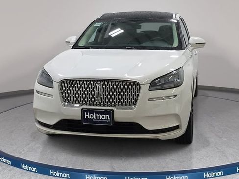 Certified 2022 Lincoln Corsair Reserve AWD/4WD image 2