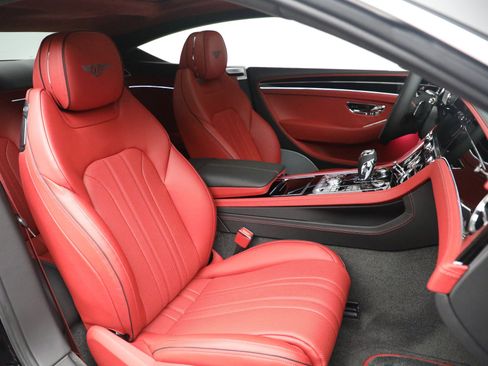 Certified 2023 Bentley Continental GT Mulliner AWD/4WD image 28