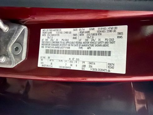 Used 2014 Ford Escape Titanium FWD image 34
