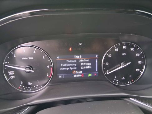 Used 2023 Buick Envision Preferred image 11