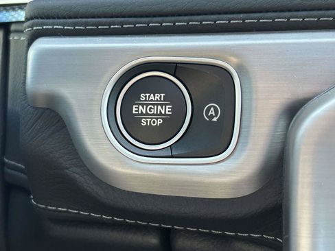 Certified 2025 Mercedes-Benz G 550 image 29