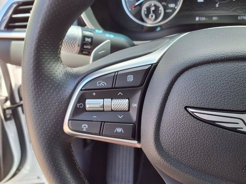 Used 2026 Genesis G70 2.5T RWD image 32