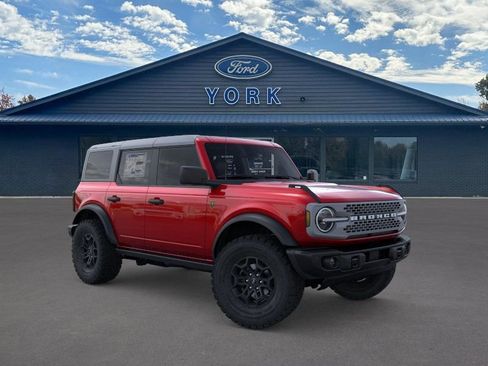 New 2026 Ford Bronco Badlands image 7