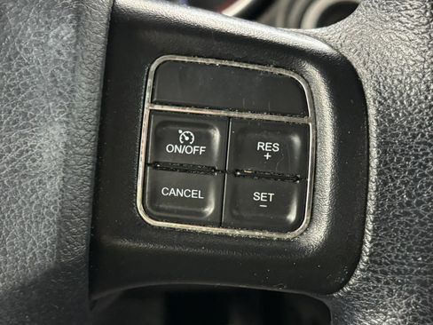 Used 2020 Dodge Journey SE w/ Blacktop Package FWD image 43